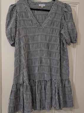 Vintage Calvin Klein Black & White Gingham V-Neck Ruffle Hem Dress